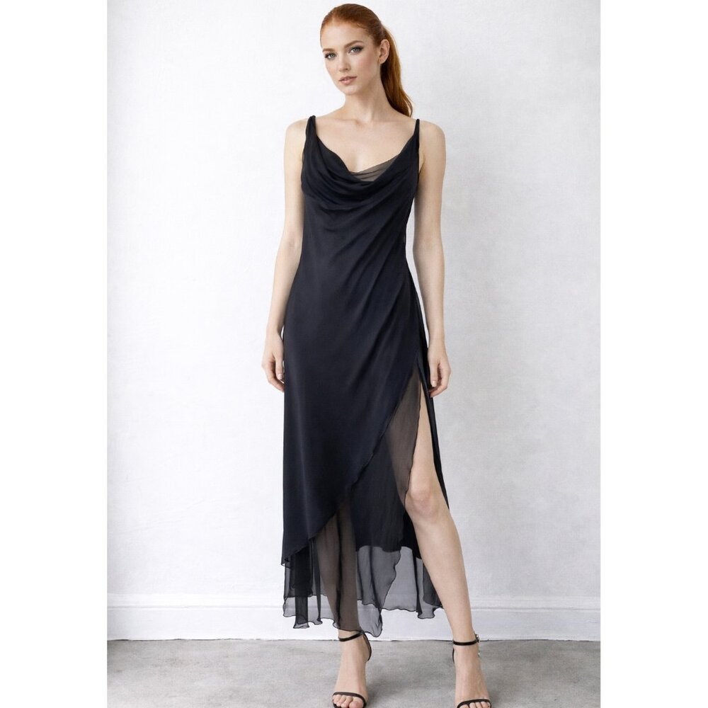 HELEN SANCHEZ LUXURY INTIMATES